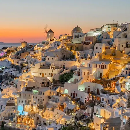Pezoules Of Hotel Oia (Santorini)