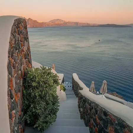 Hotel Pezoules Of