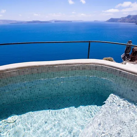 Pezoules Of Hotel Oia (Santorini)